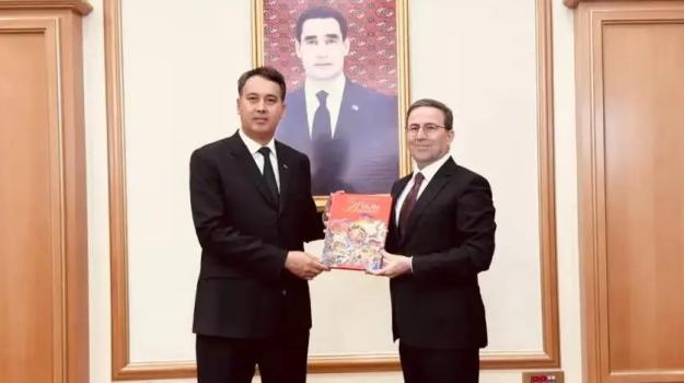 Azerbaýjan bilen Türkmenistanyň arasynda ulag we telekommunikasiýa meseleleri ara alnyp maslahatlaşyldy