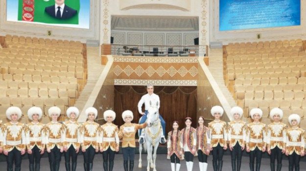 National Equestrian Games Group Galkynyş Receives 3 Million Manats