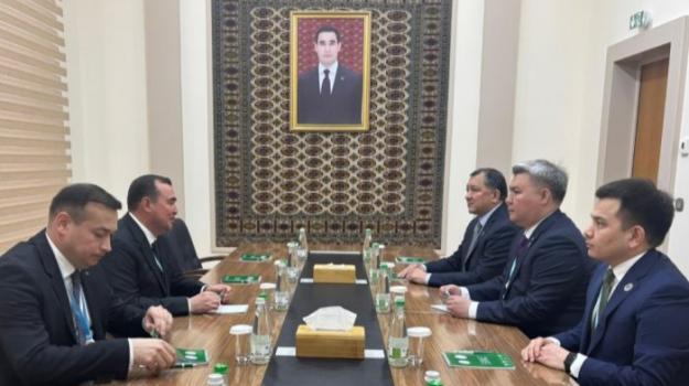 “Türkmengaz” we “QazaqGaz” gaz pudagynda hyzmatdaşlygy ösdürmegiň mümkinçiliklerini maslahatlaşdylar