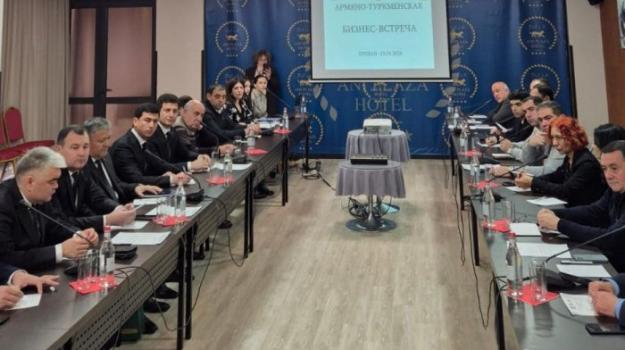 Türkmenistan we Ermenistan işewürleriniň göni gatnaşyklaryny ýola goýmakda şertleri dörederler