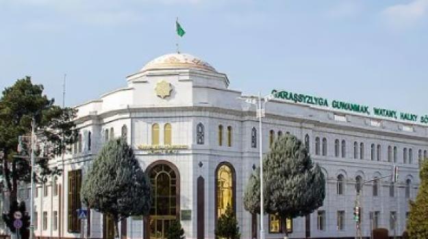 Türkmenistanda saýlawlar boýunça möwritinden öň ses bermek başlandy